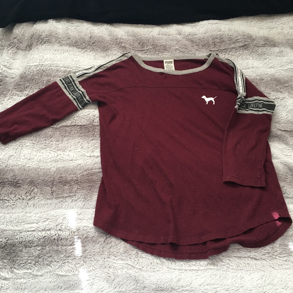 VS PINK 3/4 Sleeve Top!
